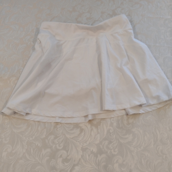 All In Motion White Active Skort - Picture 7 of 7